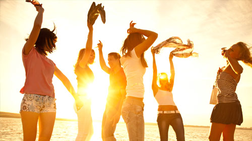 欧预赛比赛：烽火战场，谁能夺魁